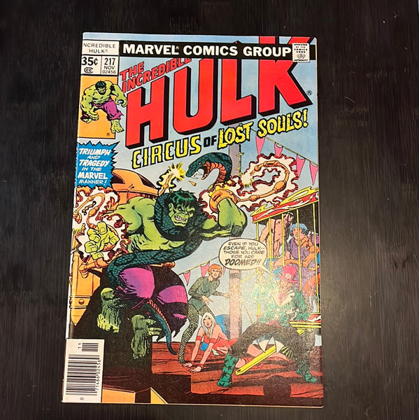 Incredible Hulk #217 Circus of Lost Souls! VFNM