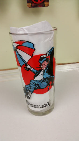 1976 Burger King Pepsi Promotional Moon Glass feturing The Penguin Excellent