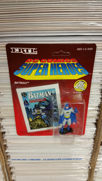 ERTL DC Comics Super Heroes Die-Cast Metal Batman Sealed on UNPUNCHED Card HTF!