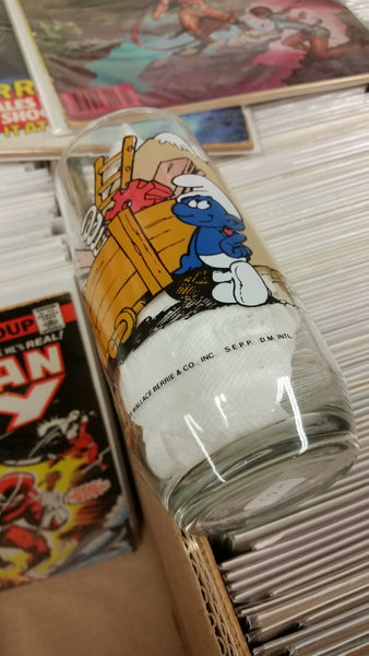 Smurfs Glass Hefty Promo Glass Art By Peyo 1982 Excellent Condition!