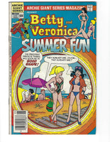 Archie Giant Series Magazine #529 Betty And Veronica Summer Fun Bikini Cover VG