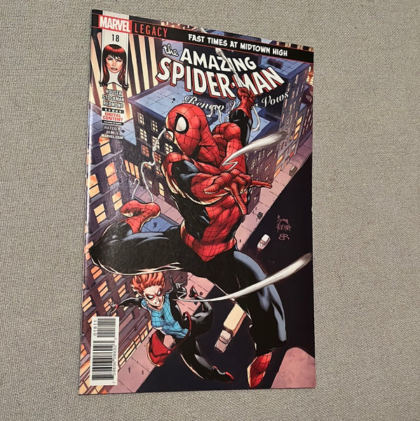 Amazing Spider-Man Renew Your Vows #18 HTF Newsstand NM