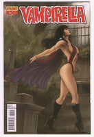 Vampirella #30 Shrouded In Mystery Dynamite 2013 VF