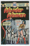 Wonder Woman #219 Helpless?... Bronze Age Classic VGFN